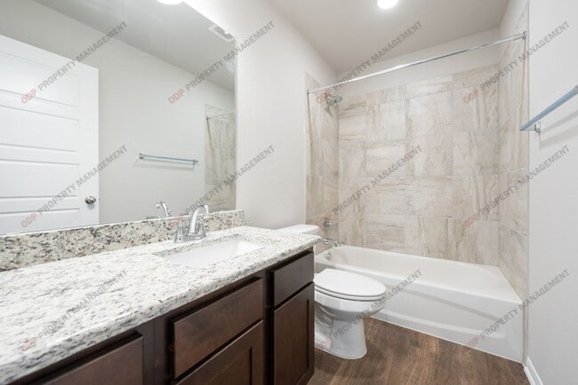 Building Photo - 7453 Mossy Rdg Ln