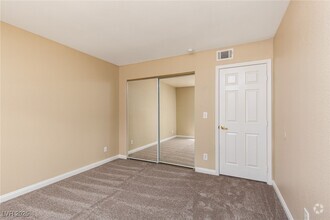 Building Photo - 2967 Juniper Hills Blvd