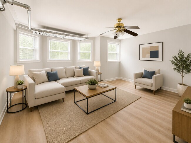 Foto del edificio - 739 Hinman Ave