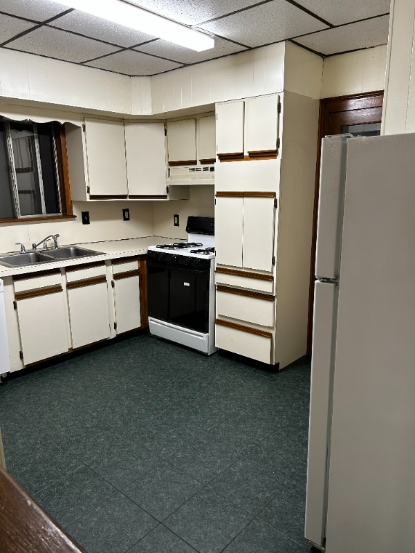 Foto principal - 839 N Main Ave