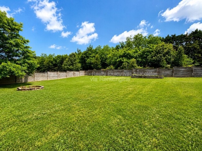 Building Photo - 1341 Wineberry Rd