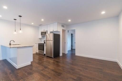 Foto principal - 723 Glendale St