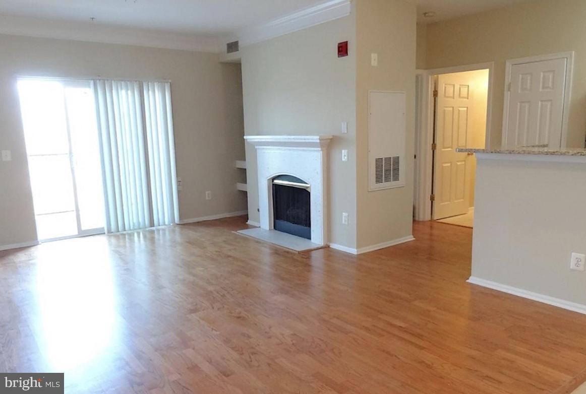 1591 Spring Gate Dr. Unit 3310, McLean, VA 22102 Apartment for Rent