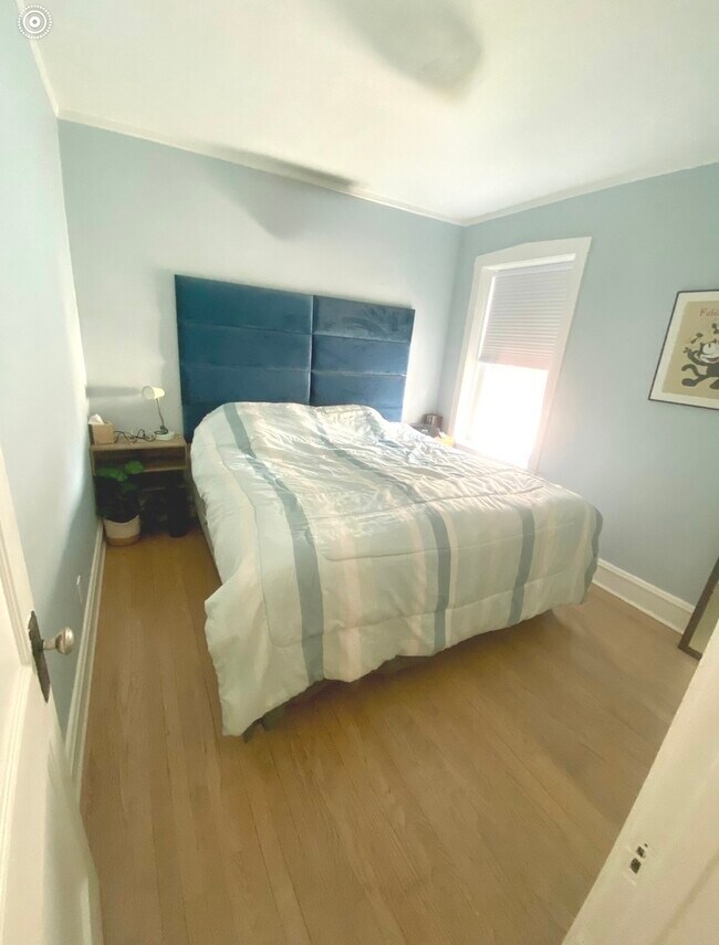 Foto del edificio - 3507 N Keeler Ave