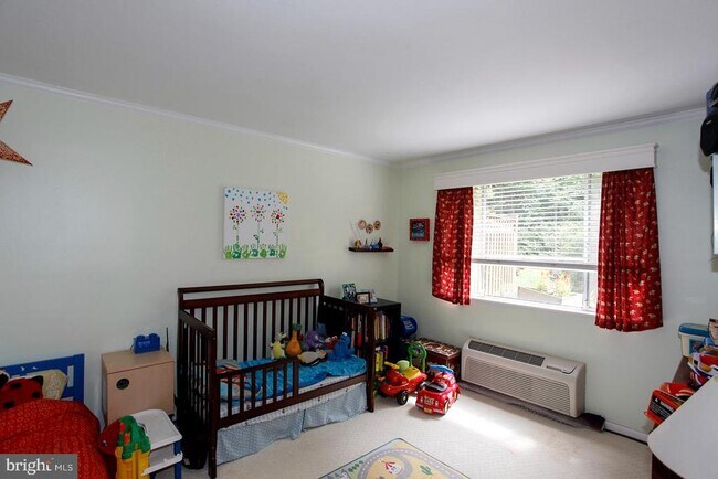 Foto del edificio - 4114 Davis Pl NW