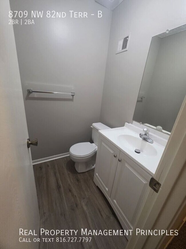 Foto del edificio - 8709 NW 82 Terrace