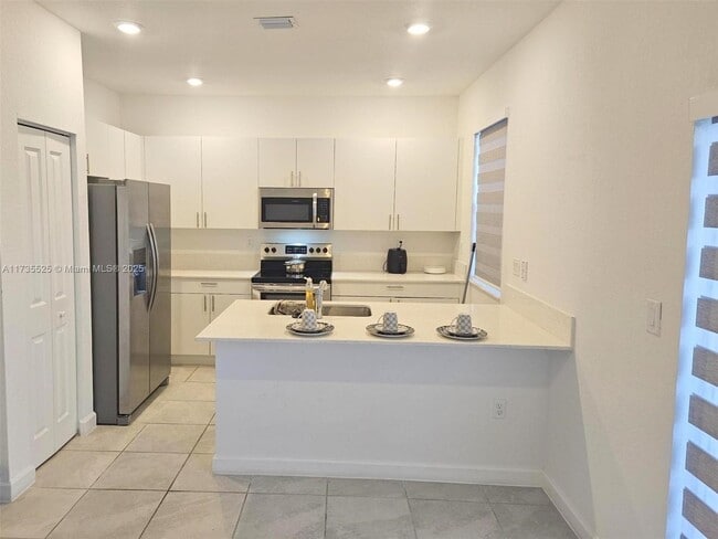 Foto del edificio - 2629 SE 10th St