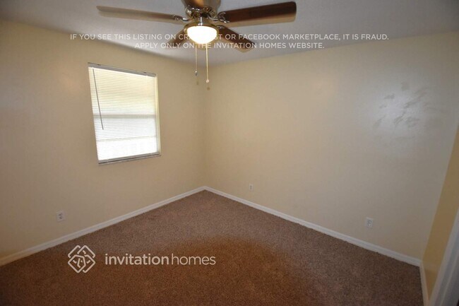 Foto del edificio - 12312 Woodleigh Ave