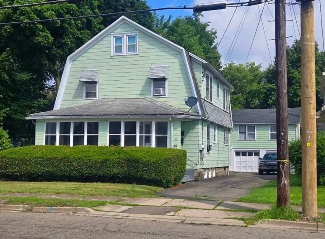 Primary Photo - 59 Ethel St