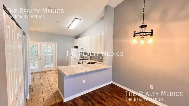 Building Photo - 145 Reserve Cir