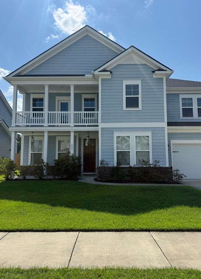 Building Photo - 227 Bering Ln