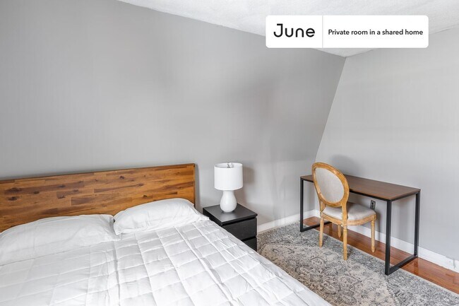 Foto del edificio - Room in Shared 6 bed/1.5 bath home in Somerville