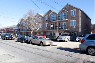 Building Photo - 30-47-47 82nd St