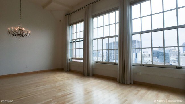 Building Photo - 151 Alice B Toklas Pl