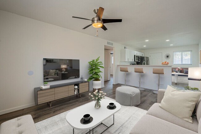 Foto del edificio - Renovated open floorplan