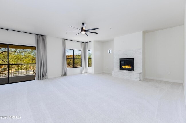 Building Photo - 21320 N 56th St