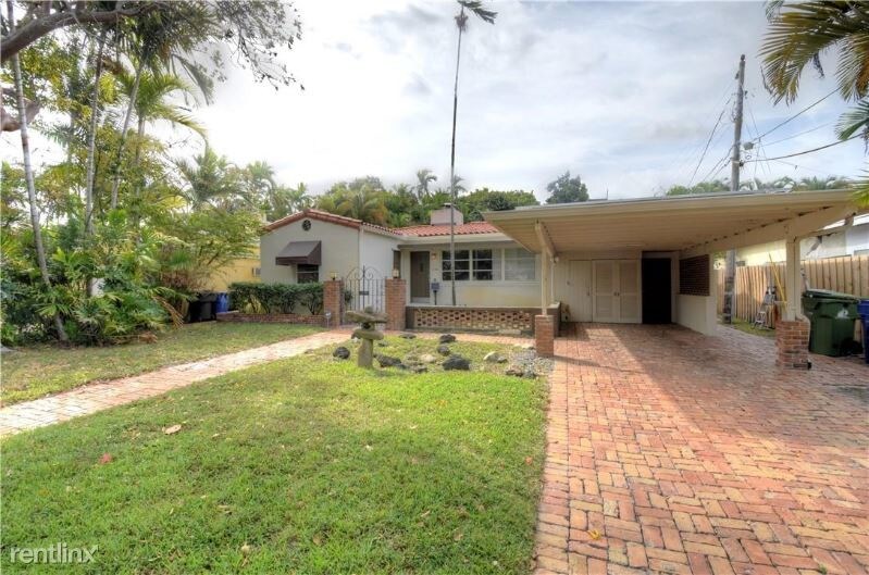 Primary Photo - 4 br, 2 bath House - 1624 NE 7th St