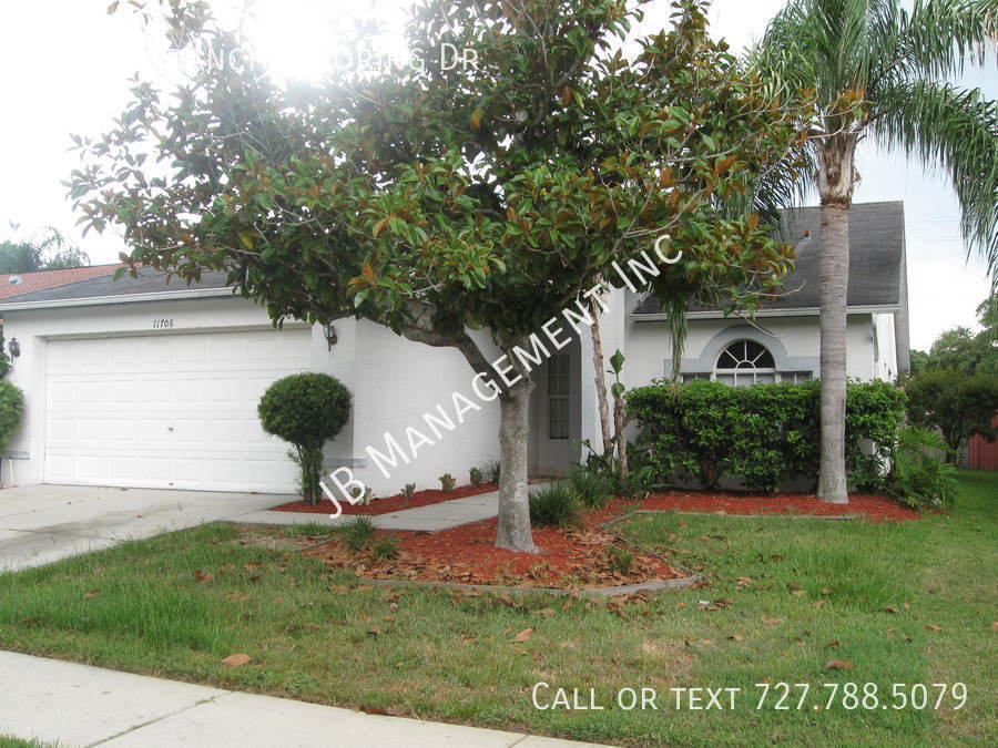Primary Photo - Gorgeous 4-Bed/2-Bath