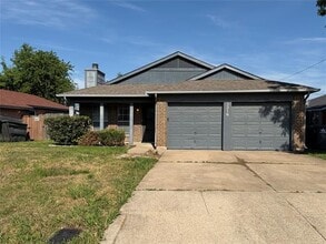 Building Photo - 5216 Carpenter Dr