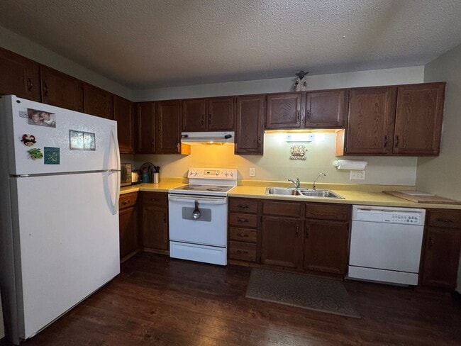 Foto del edificio - 3712 S Terry Ave