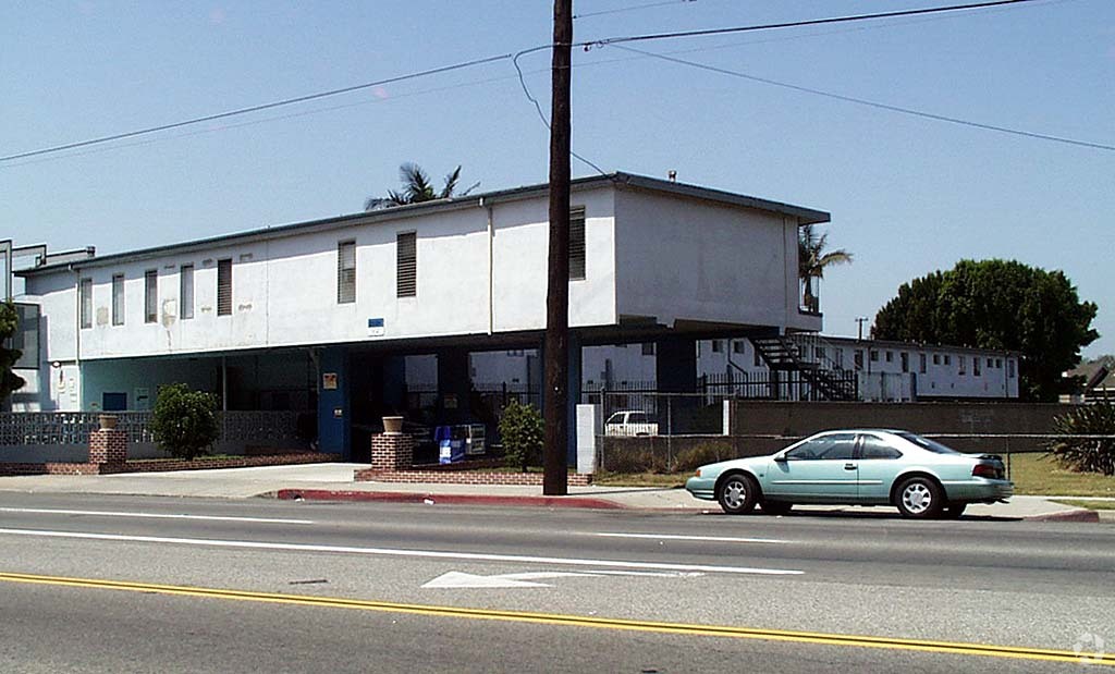 Primary Photo - Carson Senior Village