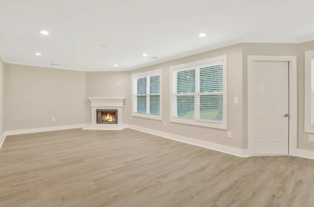 Photo - 2441 Raven Cir (Lithonia, GA)