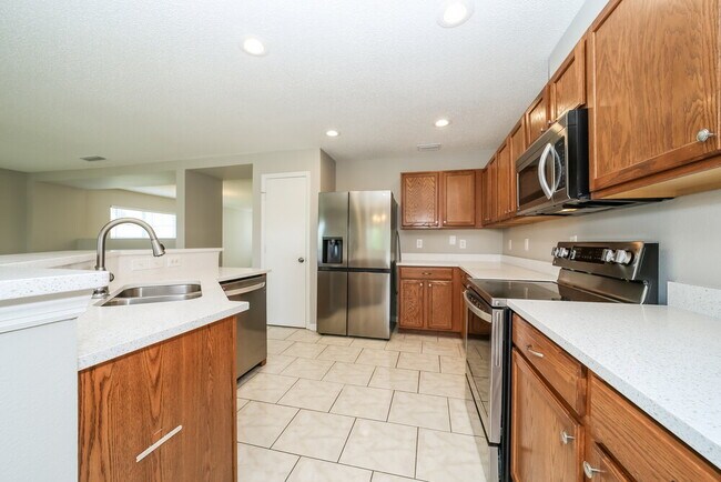 Foto del edificio - 2371 Adams Lake Boulevard