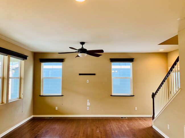 Foto del edificio - 4332 N Meadows Dr