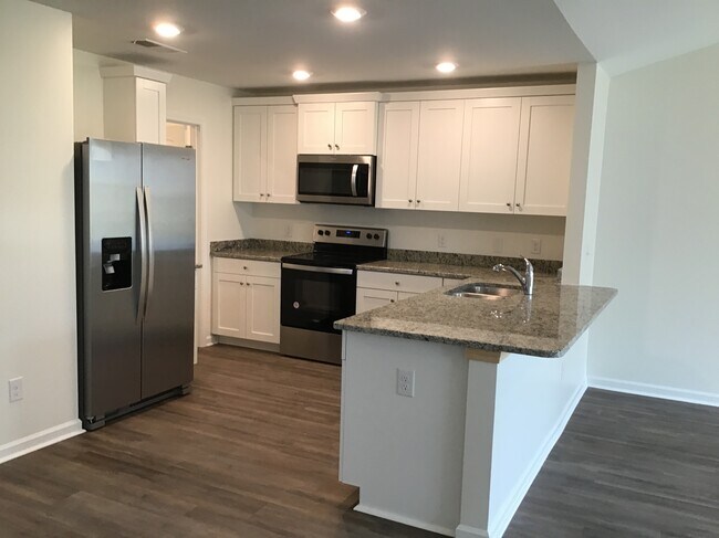 Building Photo - 1208 Dogwood Neck Dr