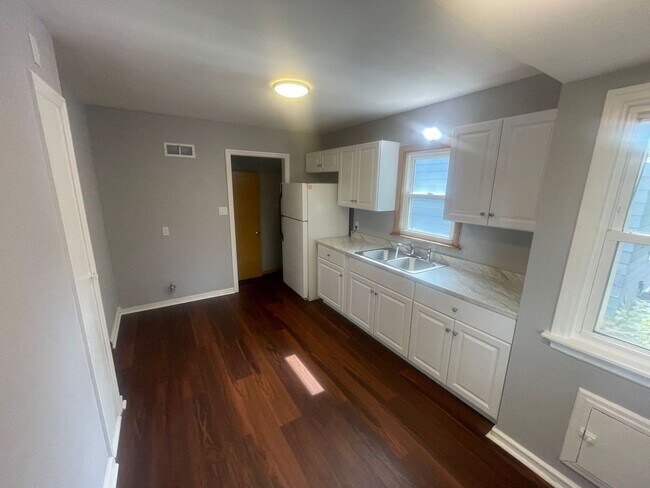 Foto del edificio - 4441 N 40th St