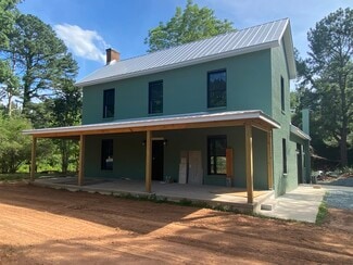 Building Photo - 10799 Poplar Tent Rd