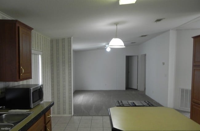Building Photo - 4 br, 2 bath Mobile Home - 4809 Dove Cross Dr
