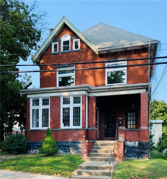 Building Photo - 444 Forest Ave