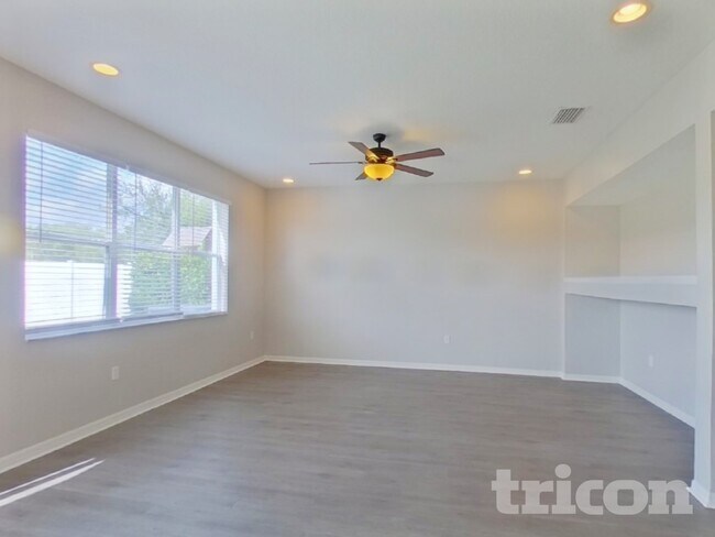 Foto del edificio - 19706 Timberbluff Dr