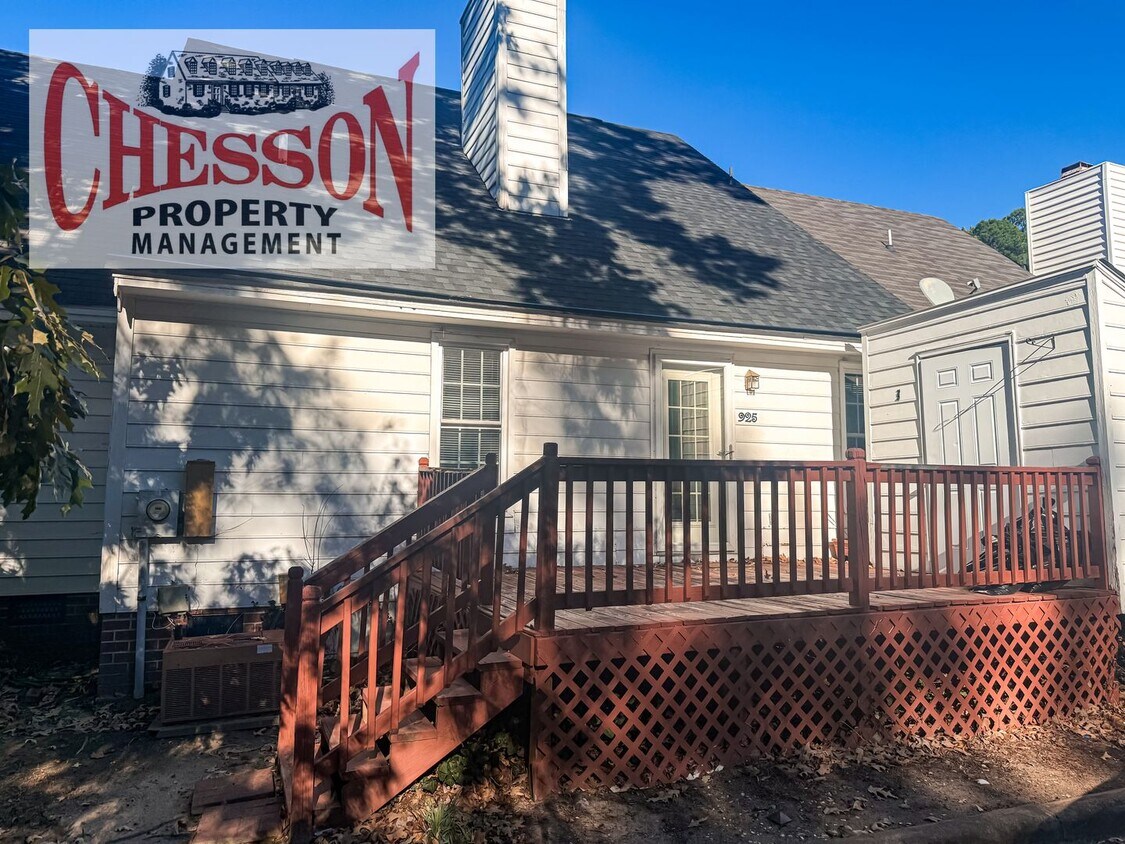 Foto principal - 925 S Hornbeam Dr