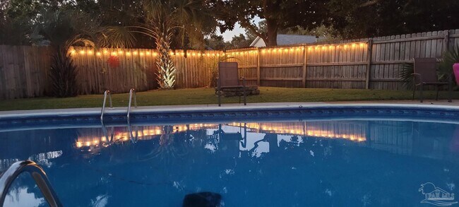 Building Photo - 2644 Venetian Way