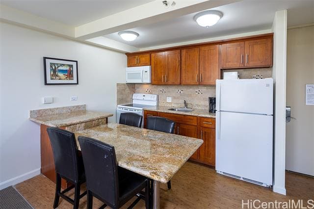 Building Photo - 229 Paoakalani Ave