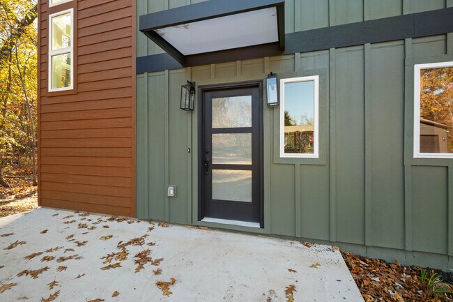 Foto del edificio - 50 Thaxted Dr