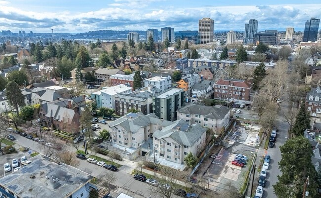 Foto del interior - Husky Court Apartments