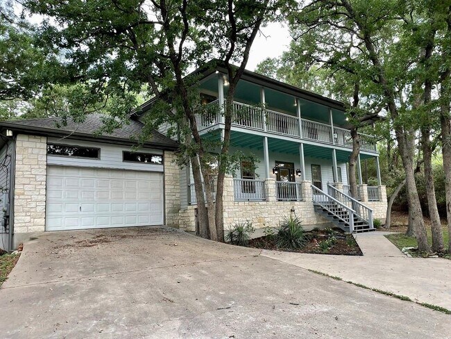 Building Photo - 104 Upolu Ct