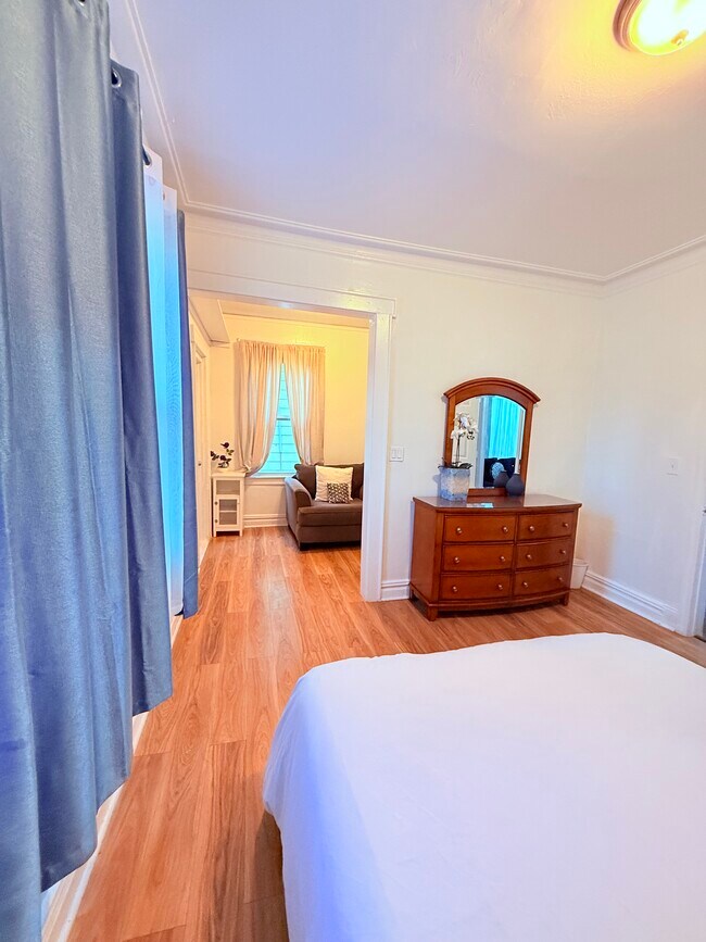 Foto del edificio - 52 Brookdale Ave