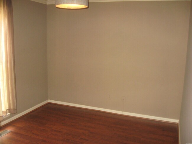Building Photo - 416 N Pierce St