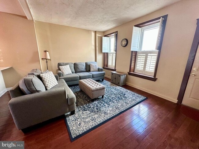 Foto del edificio - 3922 Manor St