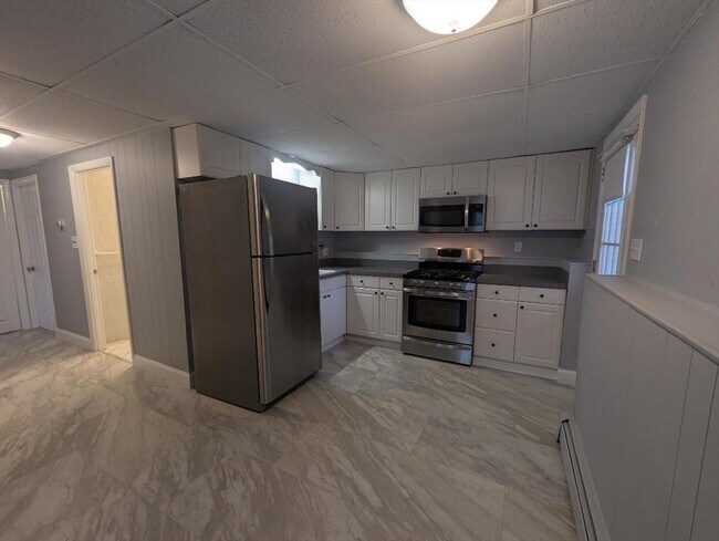 Building Photo - 53 Lantern Rd