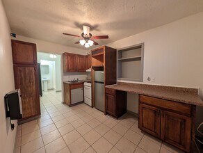 Building Photo - 900 AR-367