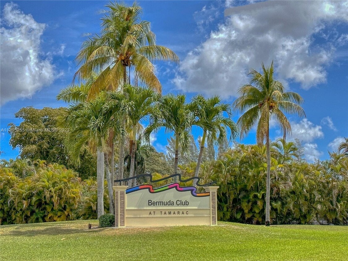 Primary Photo - 5890 NW 64th Ave
