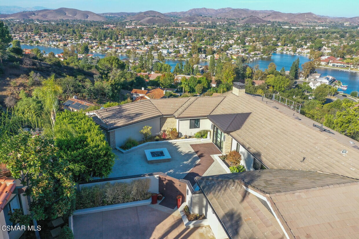 32481 Saddle Mountain Dr, Westlake Village, CA 91361 House Rental in