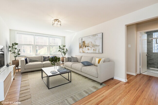 Foto del edificio - 2432 W Farragut Ave