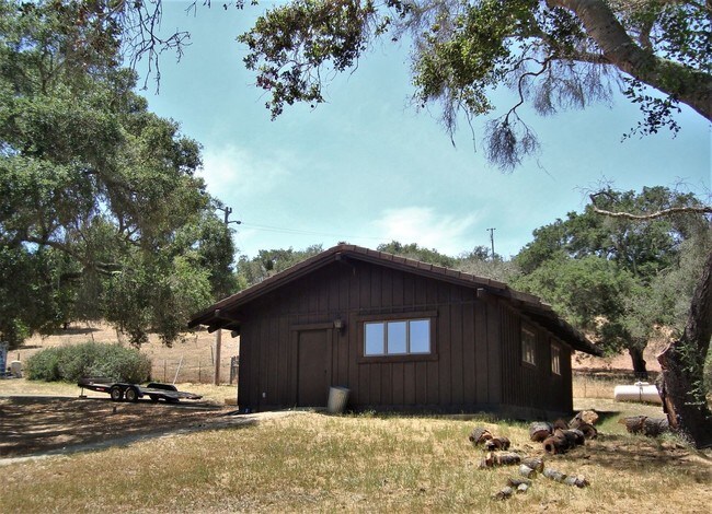 Building Photo - 2 br, 2 bath House - 1715 Ballard Canyon Road