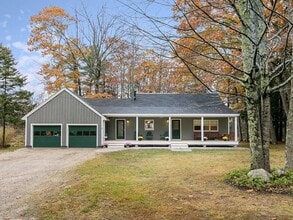 Building Photo - 32 Maple Ave